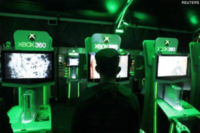 Play shooter games to improve decision making