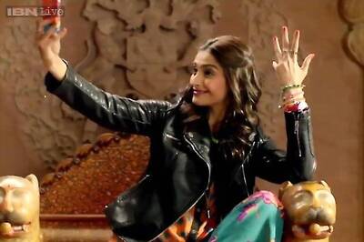 Box Office result: Sonam Kapoor's 'Khoobsurat', Parineeti Chopra's 'Daawat-E-Ishq' underperform