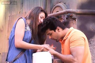 Bigg Boss 7: Gauhar and Kushal nominated for their closeness?