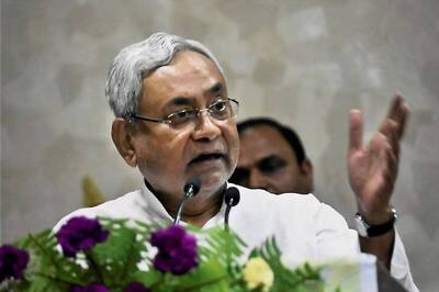 Nitish Kumar Reports 'ill' Before Bihar Ki Beti Meira Kumar Reaches Patna