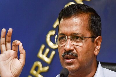 'Not Afraid of Jail; PM Scared of Losing Polls, Plans to Arrest Me, Other Oppn Leaders': Kejriwal to AAP Workers