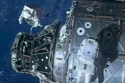 Power briefly out in space station
