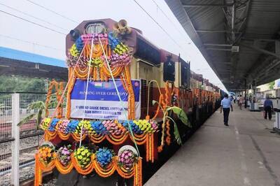 India Hands over 10 Diesel Locomotives to Bangladesh