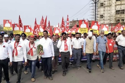 As Farmers' Long March Halts Outside Mumbai, One Dies; Shinde Govt Offers Ex-gratia of Rs 5 Lakh