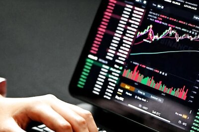 Stock Market Updates: Sensex Opens 250 Points Lower At 82,250, Nifty At 25,250