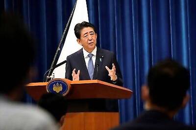 Japan's Abe Tells Trump Strengthening Of Alliance Will Not Change