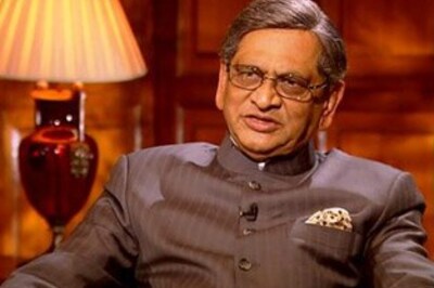 Opposition claims defence pact is surrender to US