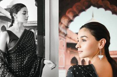 Alia Bhatt Looks Picture-Perfect as She Drapes a Gorgeous Black Dotted Saree; See Photos