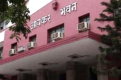 Govt Compulsorily Retires 15 More Senior Tax Officials on Graft Charges in Crackdown on Errants