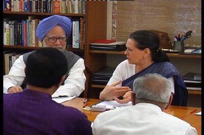 Need to break cycle of violence in J-K: Sonia
