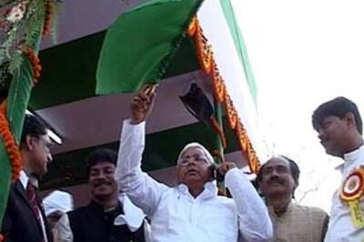 UPA to benefit from AIADMK:  Lalu