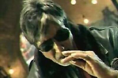 Big B apologises for smoking on screen