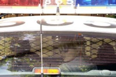 Sobbing Paris ordered back to jail