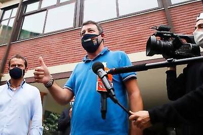 Italians Turn Out In Droves Despite Virus For Referendum