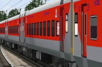 New Delhi-Ranchi Rajdhani Express To Resume Catering Services From Saturday
