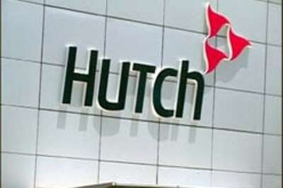 Hindujas join race for Hutch buyout