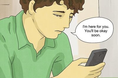 How to Help Someone Having a Panic Attack Over Text