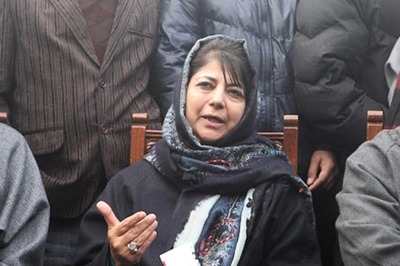 Students Should Focus on Studies, Let Elders Deal With Bigger Issues: Mehbooba