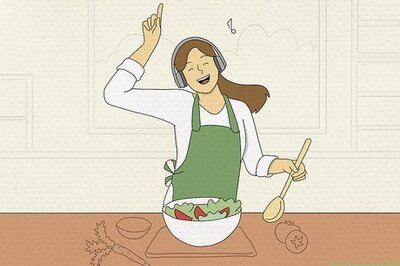 20+ Ways to Have Fun When You’re Alone on Friday Night