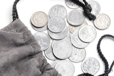 Rupee Falls 12 Paise to 79.06 Against US Dollar in Early Trade