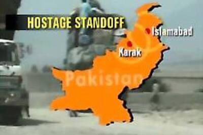 Schoolkids held hostage in Pak released