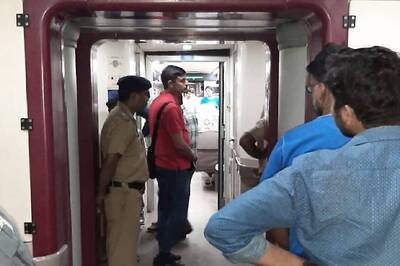 Vande Bharat Mission: Two Special Flights Carrying 240 Repatriated Indians From Kuwait Lands in Indore