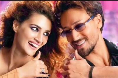 Heropanti 2’s Whistle Baja 2.0: Tiger Shroff Reunites with Kriti Sanon to Recreate Magic, Watch