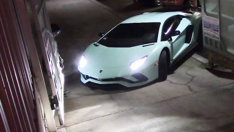Justin Bieber Struggles to Drive His Lamborghini Aventador out of a Parking Lot [Video]