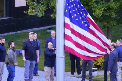 US Army, Pentagon Mull Proposal To Install US Troops To Guard Embassy In Kyiv
