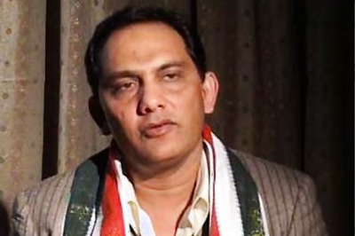 UP Polls: Cong MP Azharuddin issued notice