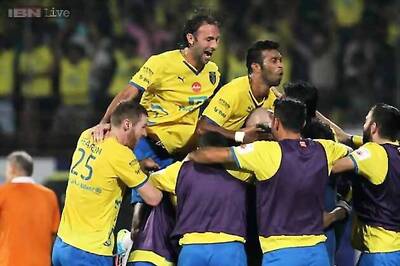 ISL: Kerala Blasters FC beat FC Pune City to book their place in the semis