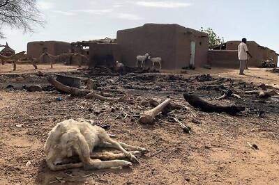 Gunmen Burn Homes, Loot and Kill 40 People in Central Mali Village