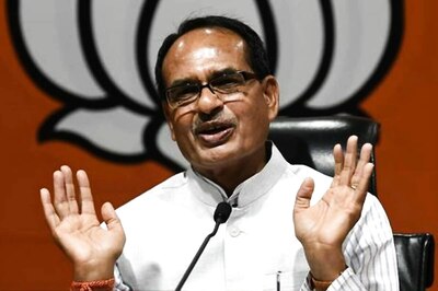'Made Tea, Washed Clothes': In Video Update from Hosp, CM Shivraj Says Virus Teaches Self-Sufficiency