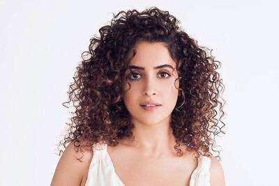 Sanya Malhotra Visits Her First Ganpati Pandal, Says 'Thankfully Mujhe Bappa Ke Darshan Mile'