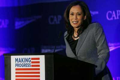 Kamala Harris Carves Distinct Early-state Path in Her 2020 White House Bid