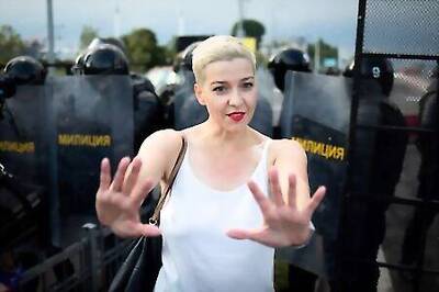 Belarus Opposition Leader Says Authorities Threatened To Kill Her