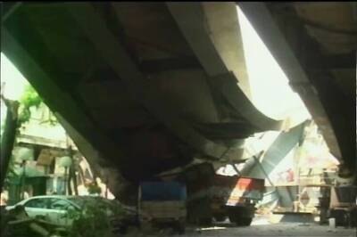 PM Modi saddened by Kolkata flyover collapse, directs central help