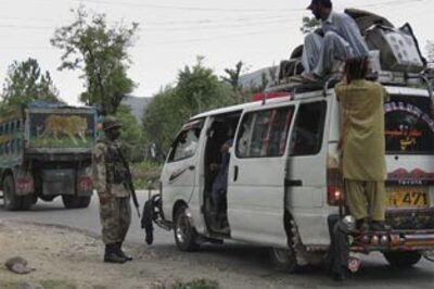 Pak army claims top Taliban leader injured