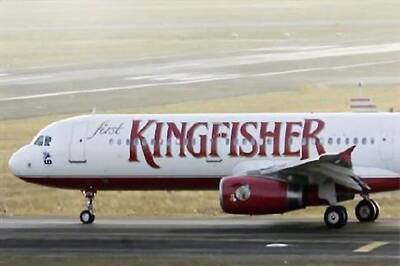 Lessors take back 34 planes, KFA shares tumble