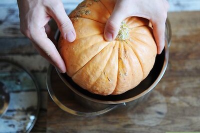 How to Peel an Acorn Squash