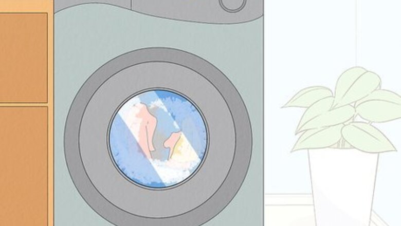 How to Store Baby Clothes