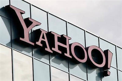 Yahoo names US surveillance critic Alex Stamos as chief security officer