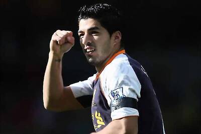Suarez hat-trick sinks Norwich City