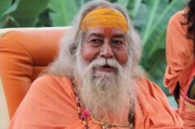Dwaraka Peeth seer supports Shankaracharya's Sai Baba remarks