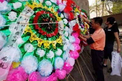 China's ethnic riots quelled, uneasy calm returns