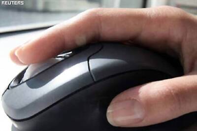 Delhi: Two foreigners arrested for hacking