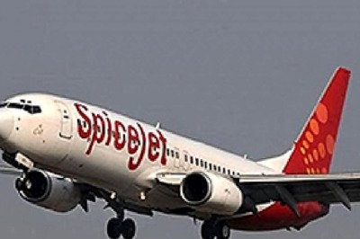Patna Airport: Passengers Create Chaos After SpiceJet Flight Gets Delayed