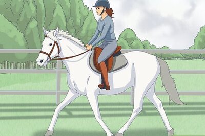 How to Post While Trotting on a Horse