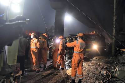 Mundka Fire: AAP Demands FIR Against Delhi BJP Chief, His Predecessors for 'Unintentional Murder'