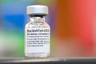 As US Rushes To Give Shots, Tennessee Builds Vaccine Reserve